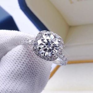 100％ Moissanite Ring 0.5ct Diamond Engagement Rings Women Sterling Silver